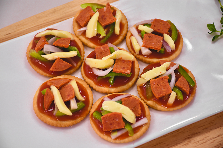 Pizza Crackers 2