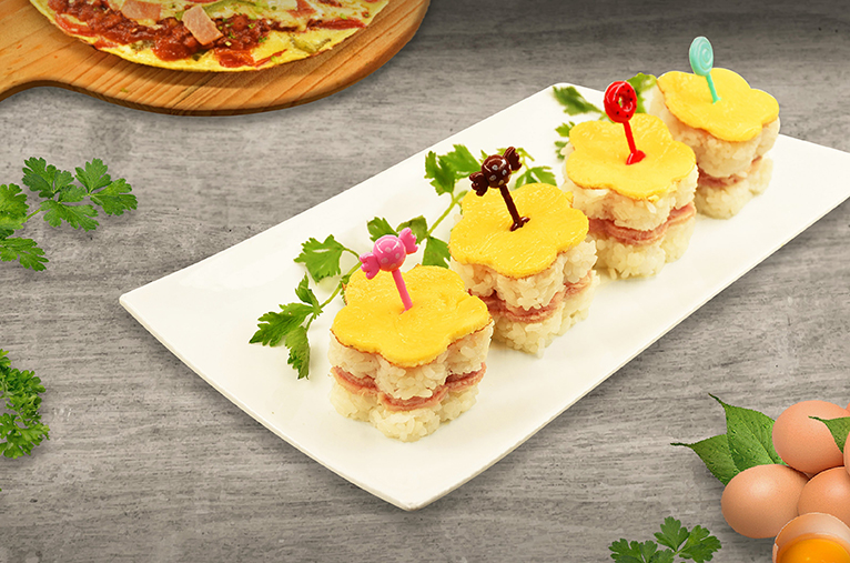 Ham-and-Egg-Sushi